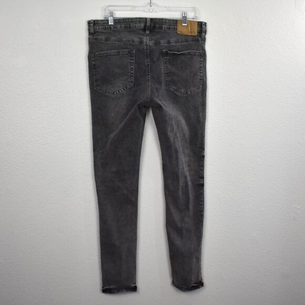 Rue21 Grey Jeans Size 36/34 Gently Used Condition no‎ holes or stains - Picture 3 of 5